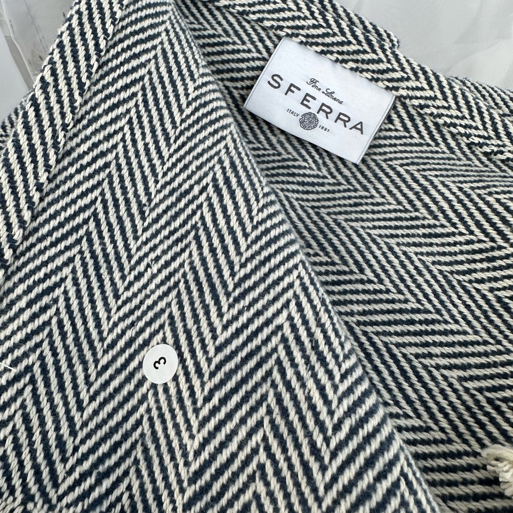 SFERRA CELINE cotton throw blanket Navy Cream herringbone 51 x 71 NEW No Tags - Picture 3 of 4